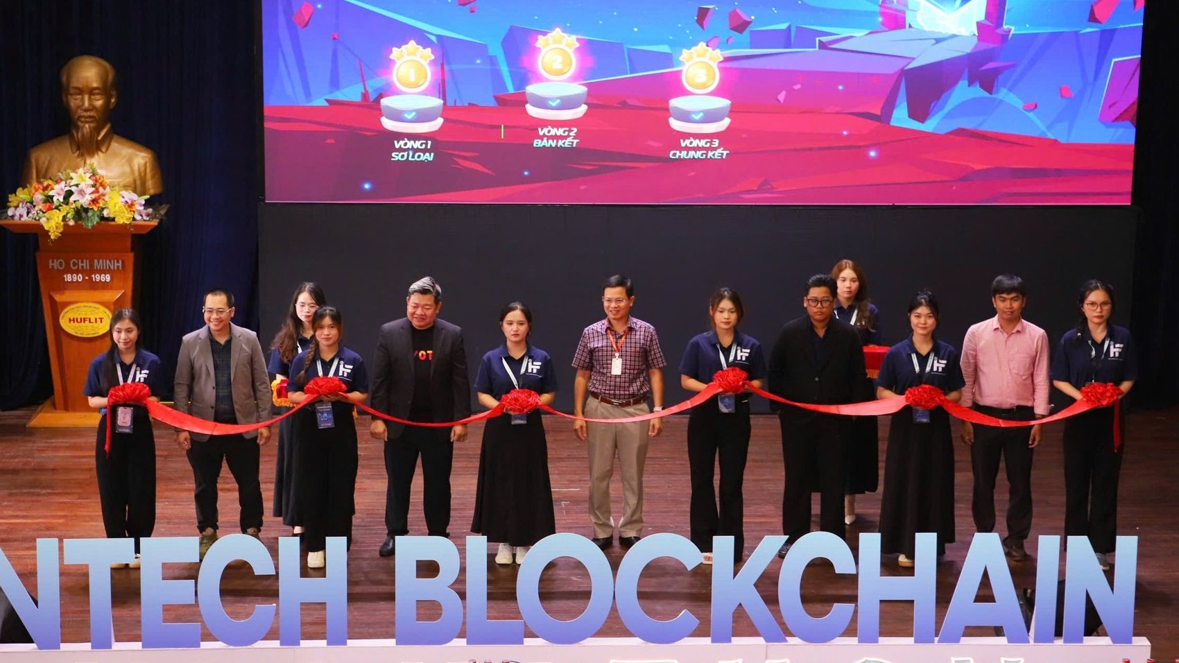 Cuộc thi liên trường đại học “Fintech - Blockchain Hackathon 2025”: Cầu nối giữa sinh viên và doanh nghiệp